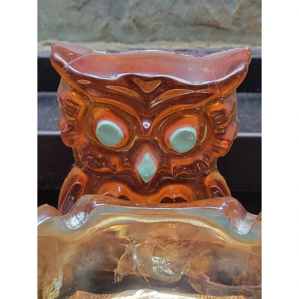 Vtg Owl Lucite & Petrified Wood w/ Amber Color Glass Ashtray Insert On Tray🦉